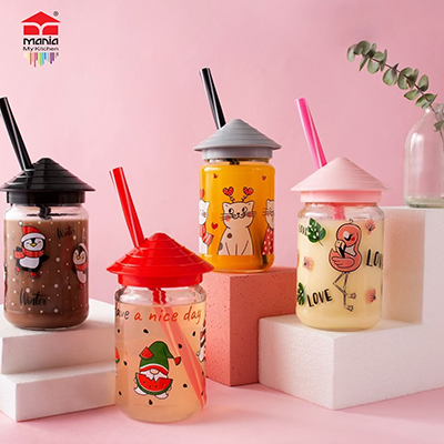 مانیا پلاست